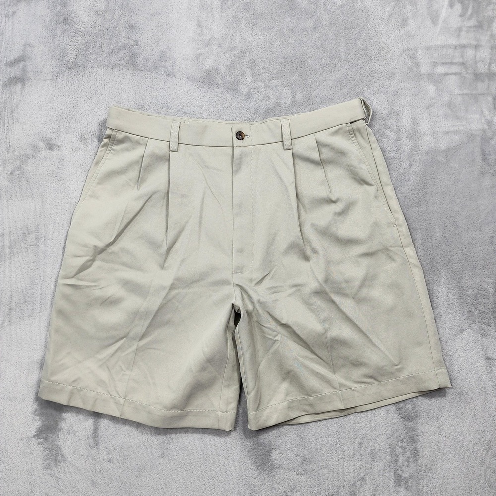 Haggar Shorts Mens 36 Beige Microfiber Pleated Chino 10 Inseam Casual Summer